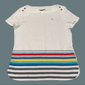 NWOT Tommy Hilfiger T-shirt